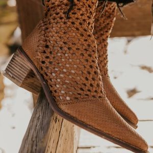 Free People in the Loop, Size 41/10